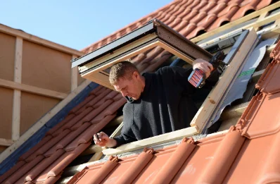 Pose de fenêtres de toit Velux à Brangues